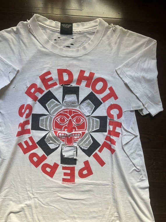 90s Red Hot Chilli Peppers T Shirt - Etsy