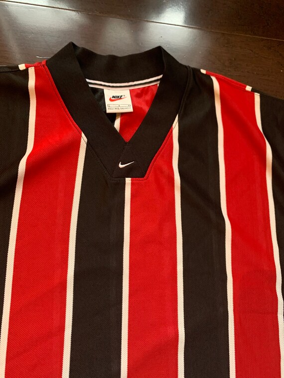 90s Nike “Centre Woosh” Jersey