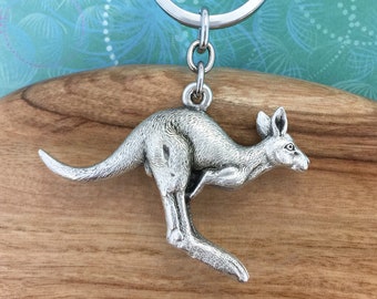 Kangaroo B Australian Souvenir Keyring, Australian Made Pewter Gift, Australian Keychain