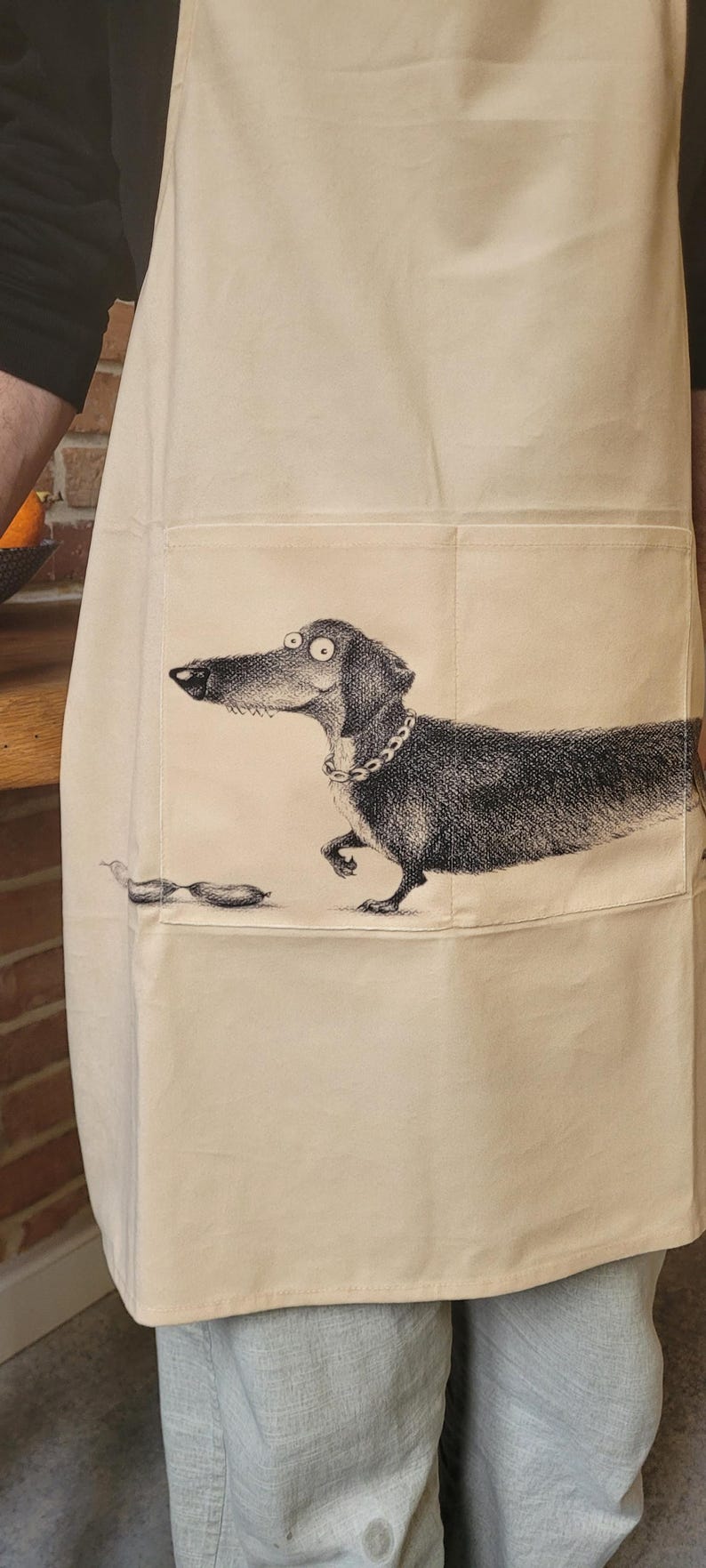 Dachshund Apron: Sausage Dog Kitchen Accessory, Chef Gift image 3