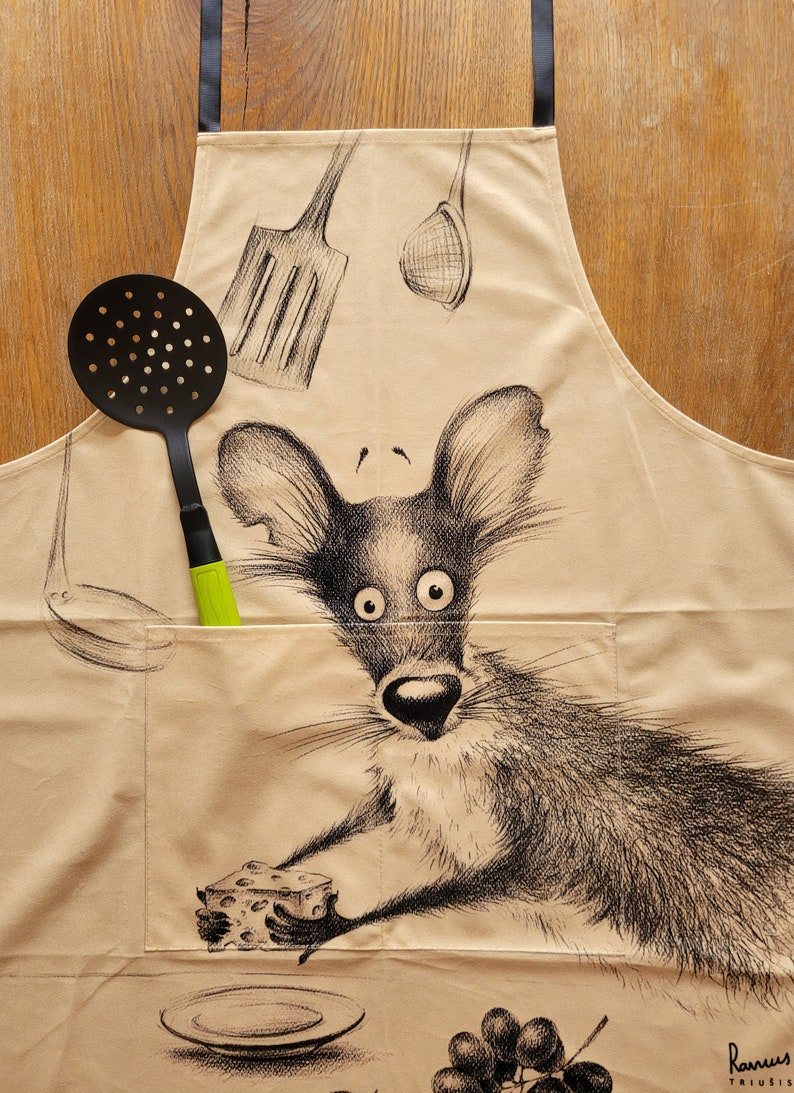 Dachshund Apron: Sausage Dog Kitchen Accessory, Chef Gift image 7