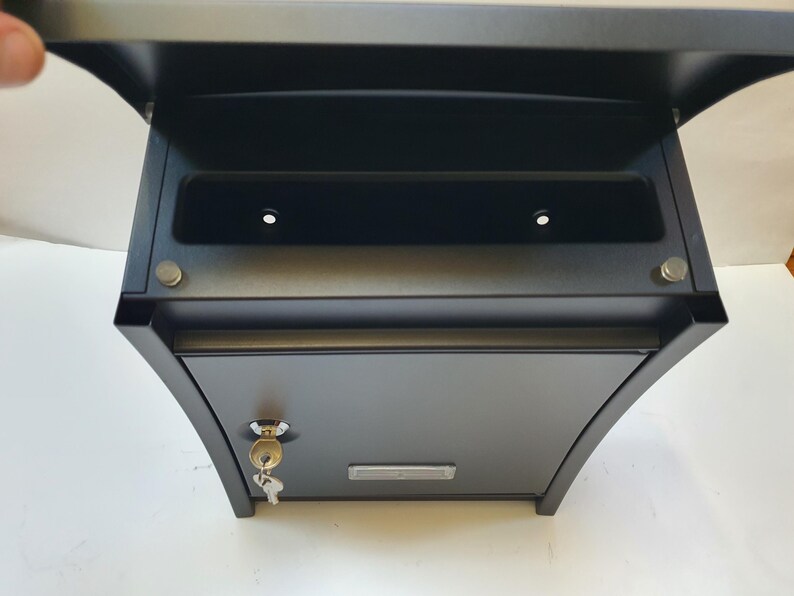 Black Wall Mounted Mailbox, Door / Locked,metal,locked,2 Keys - Etsy