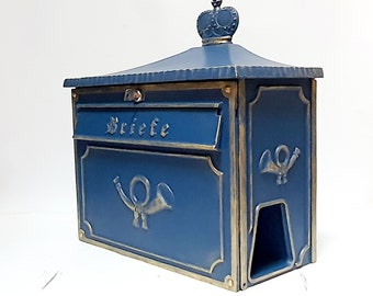 Stunning Royal  Mailbox Wall Mount,CAST ALUMINUM,Color Navy Blue,Locked Letterbox,Metal Art Gallery,Briefe,Postkasten