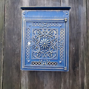 Stunning Retro Style Mailbox Wall Mounted,Made of Solid Aluminum Cast,Postkasten,Letterbox,NavyBlue Mailbox,MetalArtGallery,Unique Gift,Keys