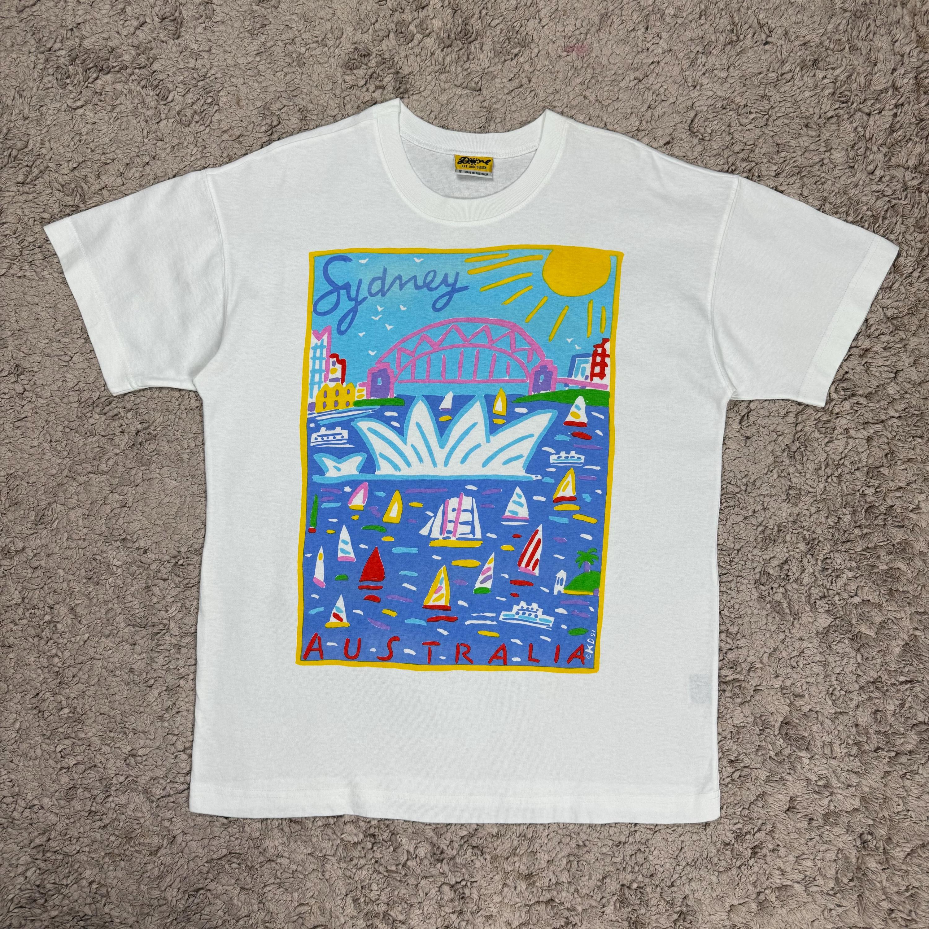 Vintage Art by Ken Done Sydney Graphic T-shirt - Etsy