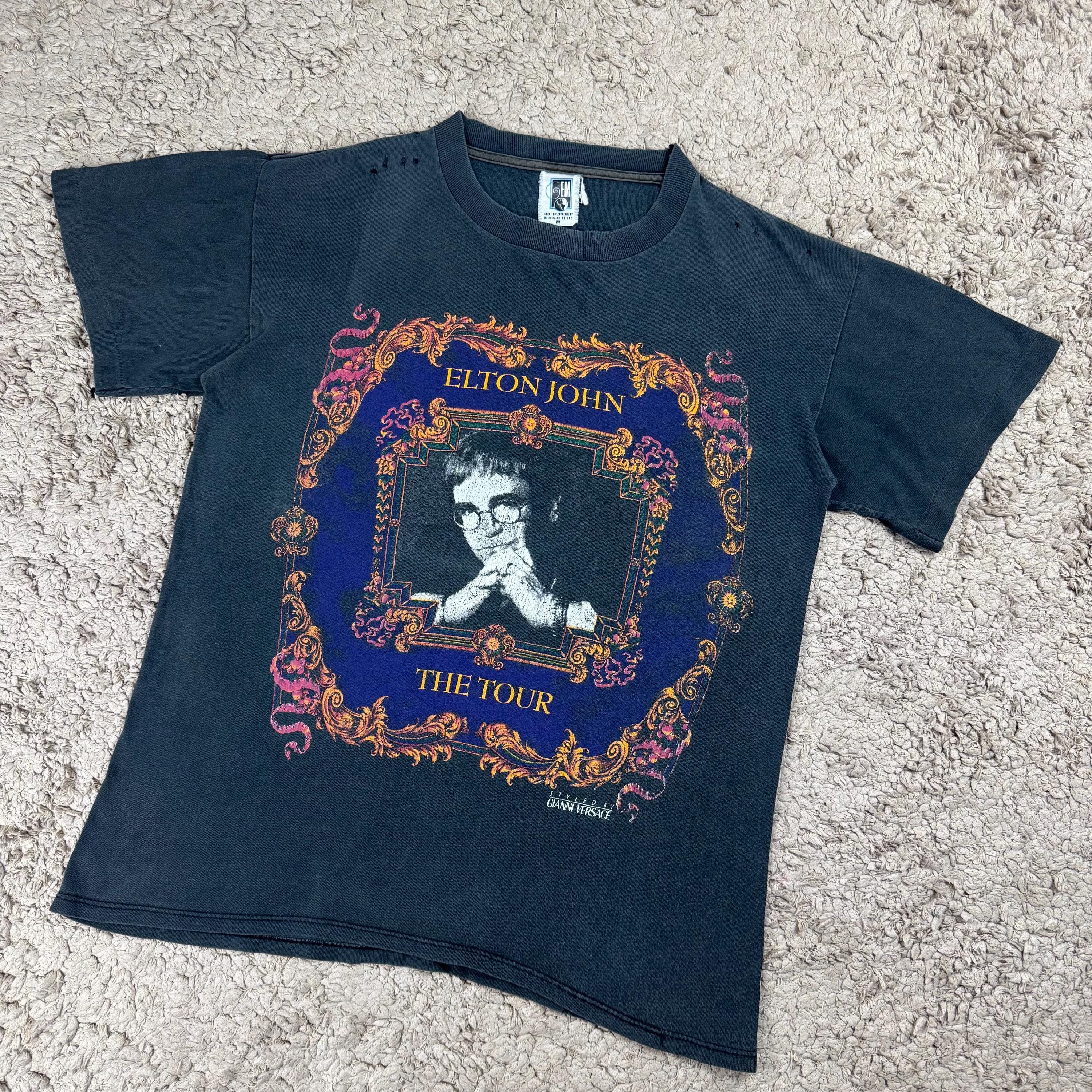 90's GIANNI VERSACE × ELTON JOHN ツアーTシャツ Vintage 90s Elton John “the Tour” T-shirt Designed by Gianni