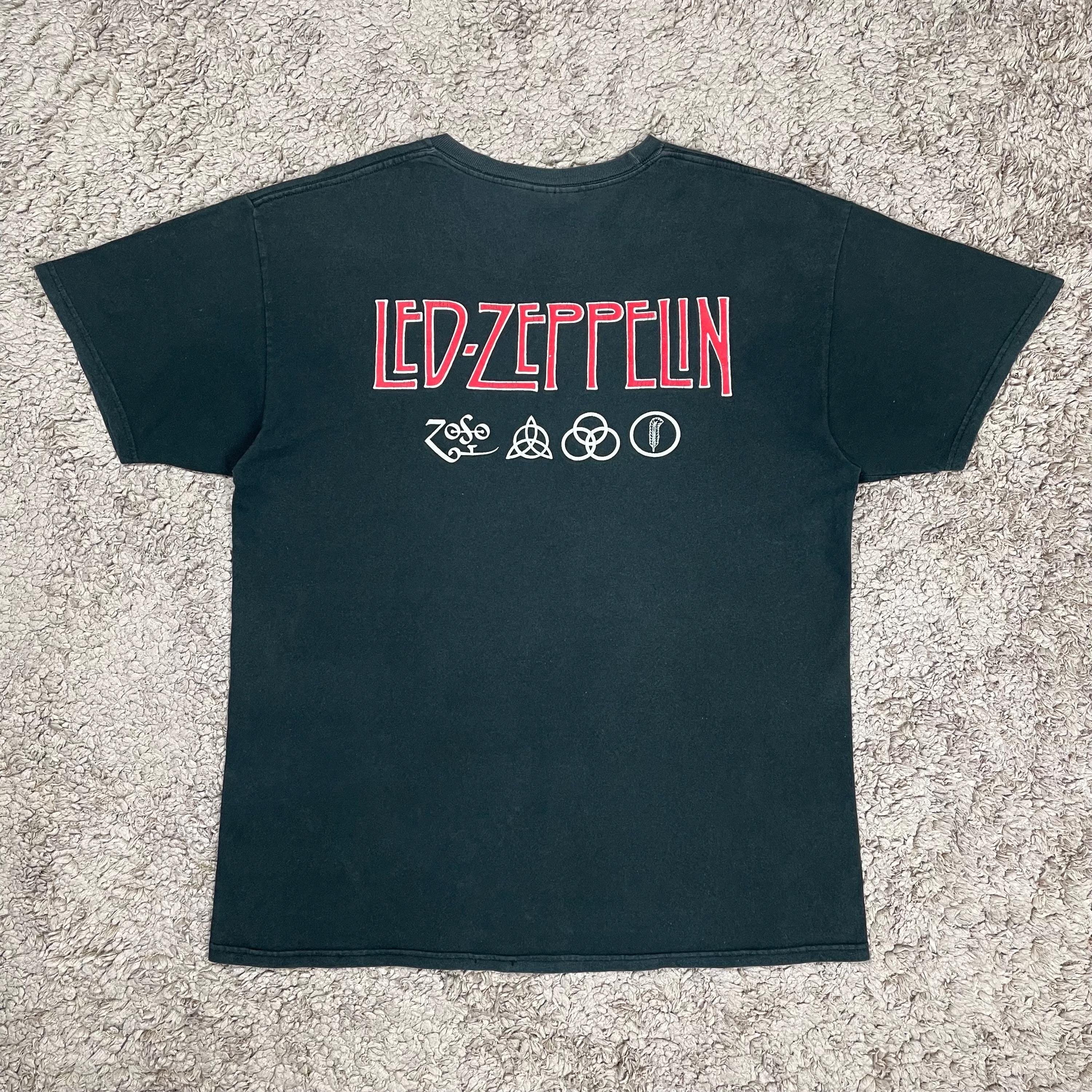Vintage Led Zeppelin Band T-shirt SIZE L/ Band Tee/ Rock Band/ 90s