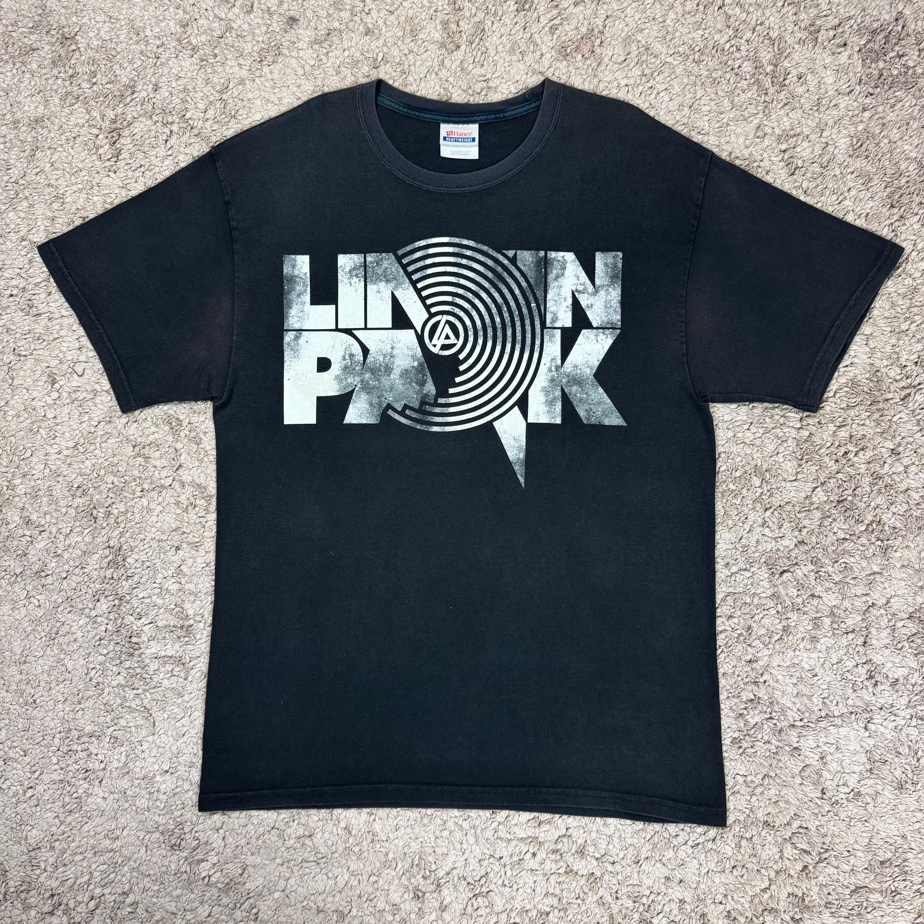Vintage Linkin Park Spellout T-shirt SIZE L/ Band Tee/ Chester