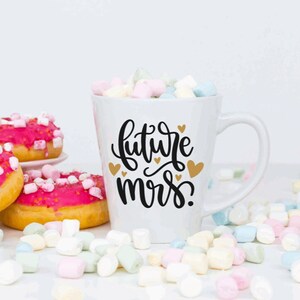 Future mrs mug- personalized future mrs mug gift- bride mug- engagement gift mug- bridal shower gift- future mrs gifts- wifey mugs- mrs mug