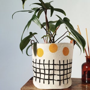 Minimal Fabric Indoor Planter, Modern Gardener Home Decor, Small Block Printed Canvas Basket, Canvas Plant Cover image 2