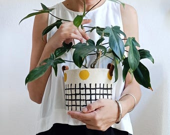 Black & Mustard Canvas Planter Cover, Block Printed Grid Fabric Plant Pot, Graphic Home Decor, Indoor Plant Basket, Plant Lover Gift