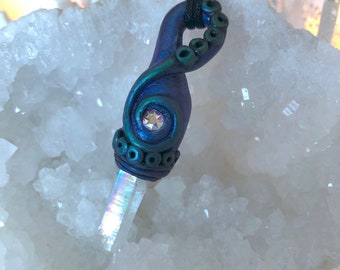 Clay/Crystal Art Pendant - Angel Aura