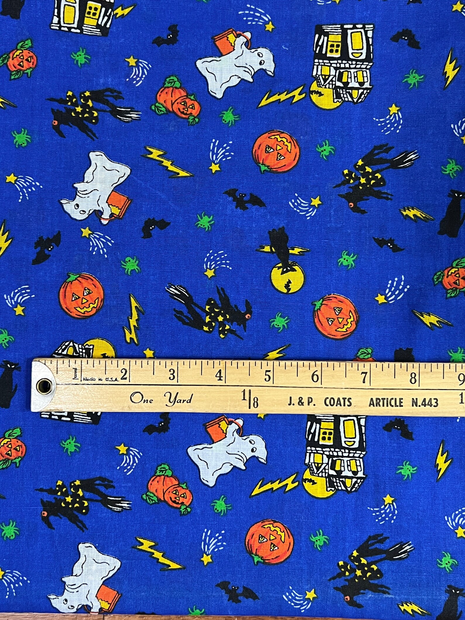 Vintage Halloween Fabric / 45 Wide / Ghosts / Pumpkins / Etsy