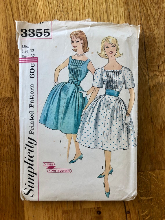 60s Dress Sewing Pattern / Vintage 1960s Fit N Flare Dress / - Etsy