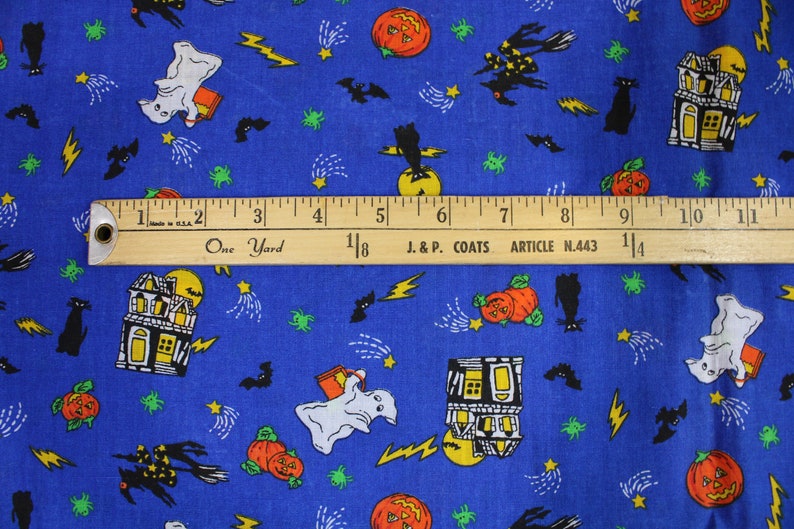 Vintage Halloween Fabric / 45 Wide / Ghosts / Pumpkins / Etsy