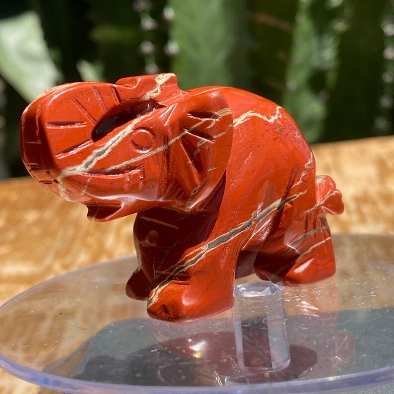 Healing Elephant Red Jasper Elephant Carve Gem Crystal Etsy