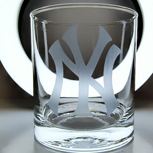 Spersonalizowana szklanka do whisky, szklanka do whisky New York Yankees, prezent urodzinowy dla niego, prezent dla taty, prezent dla drużby, grawerowane pomysły na prezenty