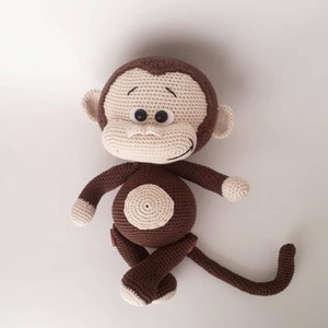 Crochet Monkey Plushie , Amigurumi finished Monkey, Birthday Gift for grandson, Story friend for kids, Babyshower gift, Easter gift monkey ブラウン