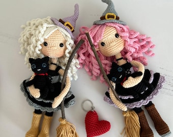 Boneca de bruxa de crochê para venda, presente de Halloween feito à mão, boneca de bruxa finalizada em amigurumi, presente para neta, boneca assustadora de Halloween para venda