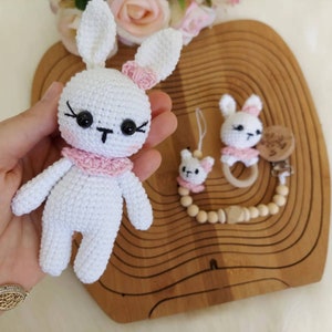 Miniature Animals Photography Props, Miniature bunny crochet toy, Newborn bunny toy, Handmade Babyshower gift set, Crochet baby gift set