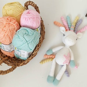 Personalizable unicorn pacifier chain set, Handmade Babyshower gift, Amigurumi stuffed Unicorn, Handmade Granddaughter gift, Christmas gift