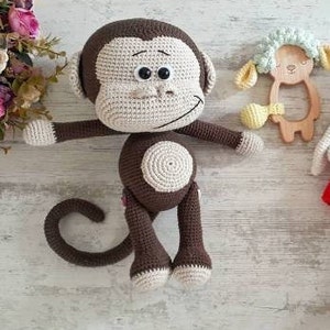 Crochet Monkey Plushie , Amigurumi finished Monkey, Birthday Gift for grandson, Story friend for kids, Babyshower gift, Easter gift monkey 画像 5