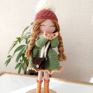 Muñeca de crochet en venta, Idea de regalo para nieta, Muñeca amigurumi terminada con ropa, Muñeca copo de nieve de regalo de cumpleaños, Regalo de baby shower,