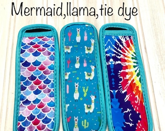 Ice pop holders with design