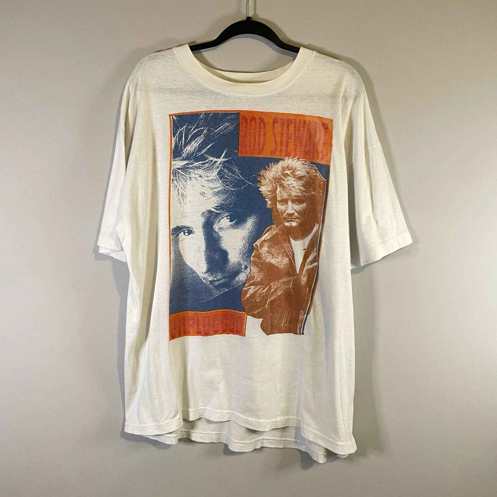 Discover Vintage 90s Rod Stewart Unplugged Tour Band Concert 1993 T-shirt