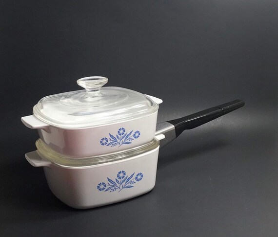 Country Kitchen Decor P 1 34 B 1 34 Quart Corningware Blue