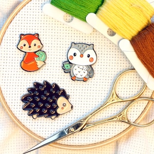 Crafty Woodland Creatures Needle Minders Cute Stitching Hedgehog