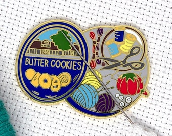 Cookie Tin Full of Sewing Notions Hard Enamel Magnetic Needle Minder | Blue Biscuit Box Stitching Supply Needleminder | Danish Butter Cookie