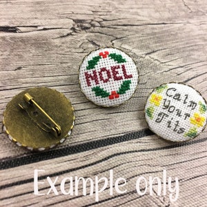 Lege blanco kruissteekborduurwerk geschulpte antieke bronzen broches - set van 3 | Naaibare reversspeld camee | Gestikte minilijst voor sieraden