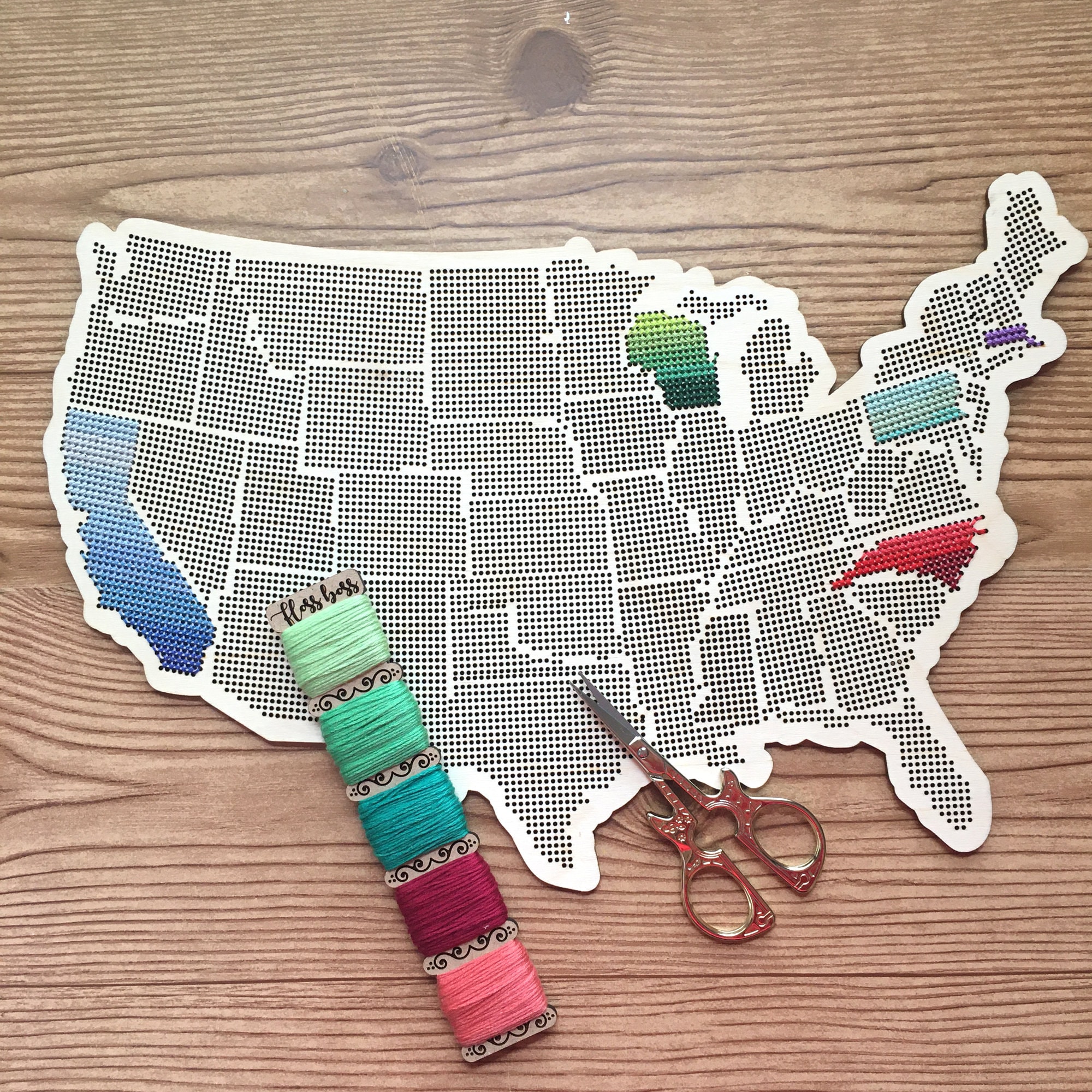 Stitchable Wooden US State Map | Cross Stitch & Embroidery United States Perforated Wood Map | Plywood Needlepoint Wedding or Moving Gift