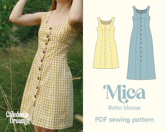 Peut inclure: Une robe à carreaux jaune et blanc avec des boutons marron. La robe a une encolure carrée et un corsage ajusté. À côté de la robe se trouve un graphique d'une robe jaune et d'une robe bleue. Le texte sur l'image dit "Mica Boho blouse PDF sewing pattern".