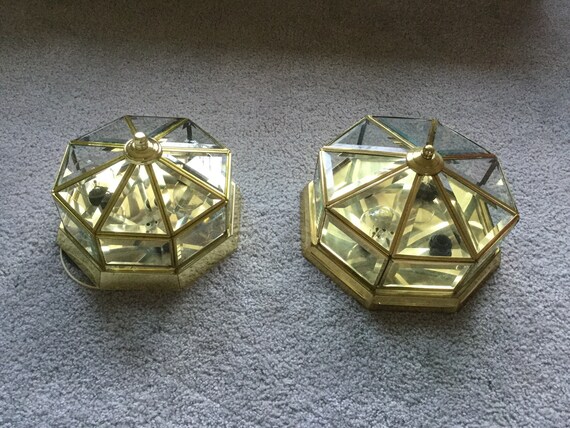 Vintage Retro Ceiling Light Fixture Octagon Shape Brass Metal And Glass Geometrical Shape Dome For Aquarium Plant Terrarium Art Deco Design