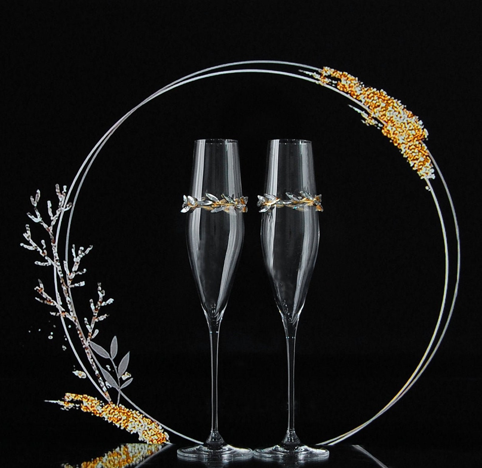 Wedding Champagne Flutes Wedding Glasses for Bride and Groom Mr and
