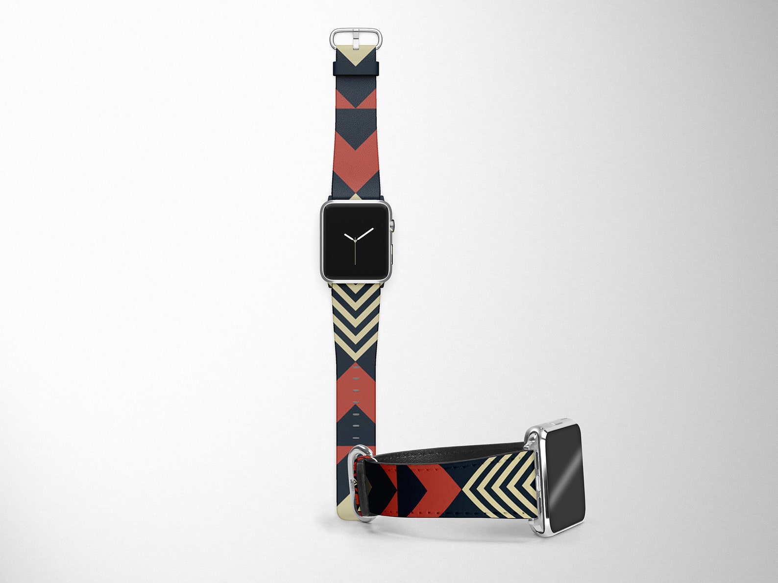which is better iwatch or fitbit