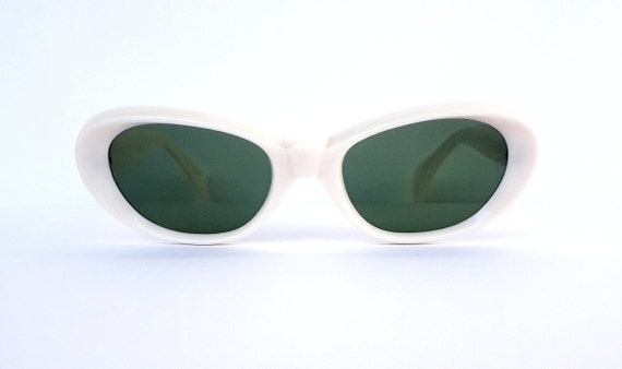 Original vintage 50s womens sunglasses not used