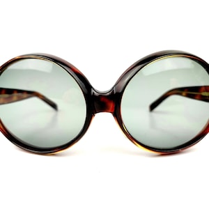 Original vintage womens 60s tortoise sunglasses
