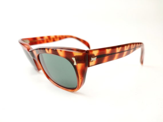 Original vintage 70s tortoise unisex sunglasses n… - image 3