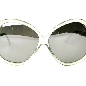 Original oversized vintage 60s womens sunglasses not used