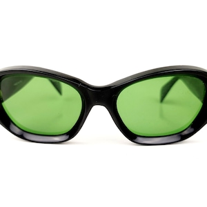 Original vintage 50s womens sunglasses not used