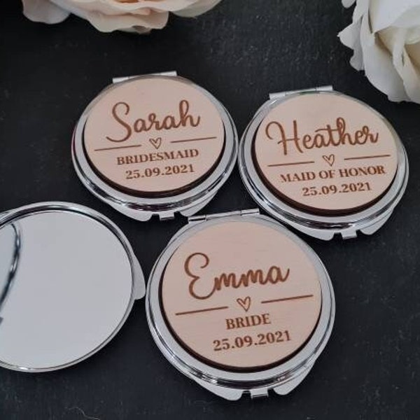 Personalised Pocket Mirror Gift, Engraved Wedding Gift for Bride, Mother of the Bride, Bridesmaid Maid of honour -Wedding day Gifts MR2