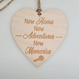 Nouvelle maison, nouvelles aventures, nouveaux souvenirs, cadeau plaque coeur, cadeau amitié, plaque ami cadeau du propriétaire signe gravé signe de l'amitié
