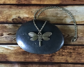 Libelle Halskette, Steampunk Schmuck, Bronze Boho Style Anhänger, Bronze Jubiläums Geschenke, Libellen Design Schmuck, dramatische Halsketten