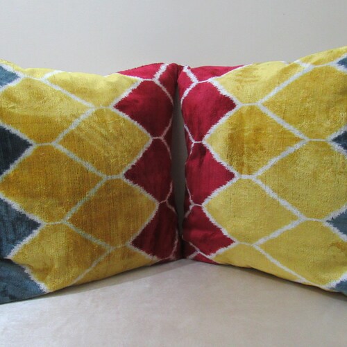 Free Shipping,20 inches x 20 inches,Silk Velvet ikat Pillows,Hand Loom Made Silk Velvet ikat Cushion shops Covers,twin silk velvet ikat pillows