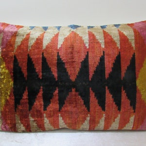 Free Shipping,16 inches x 24 inches,Silk Velvet ikat Pillow,Hand Loom Made Silk Velvet ikat Cushion Cover,ikat Fabric,NO: C 119