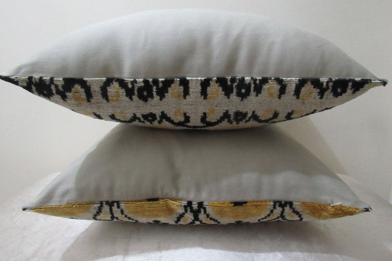 Free Shipping,20 inches x 20 inches,Silk Velvet ikat Pillows,Hand Loom Made Silk Velvet ikat Cushion Covers,twin silk velvet ikat pillows