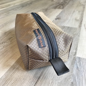 Medium 400x300d Ripstop Nylon Box Pouch - Gold